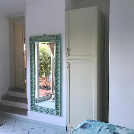 Bella Casa Al Mare Calarossa דירה *