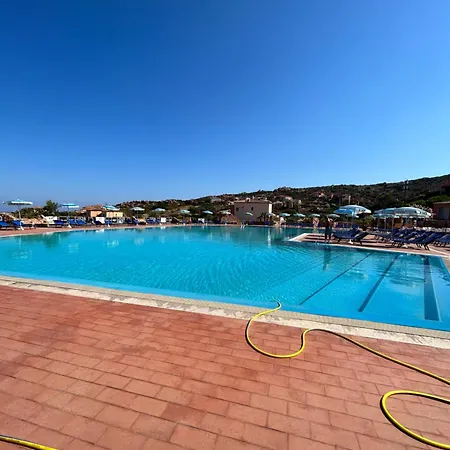 Bella Casa Al Mare Calarossa * Isola Rossa (Sassari)