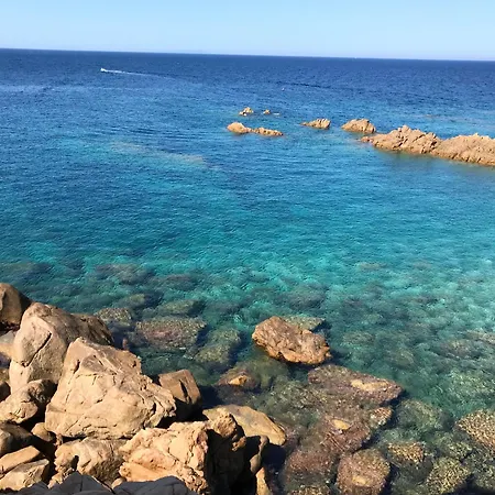 Bella Casa Al Mare Calarossa דירה